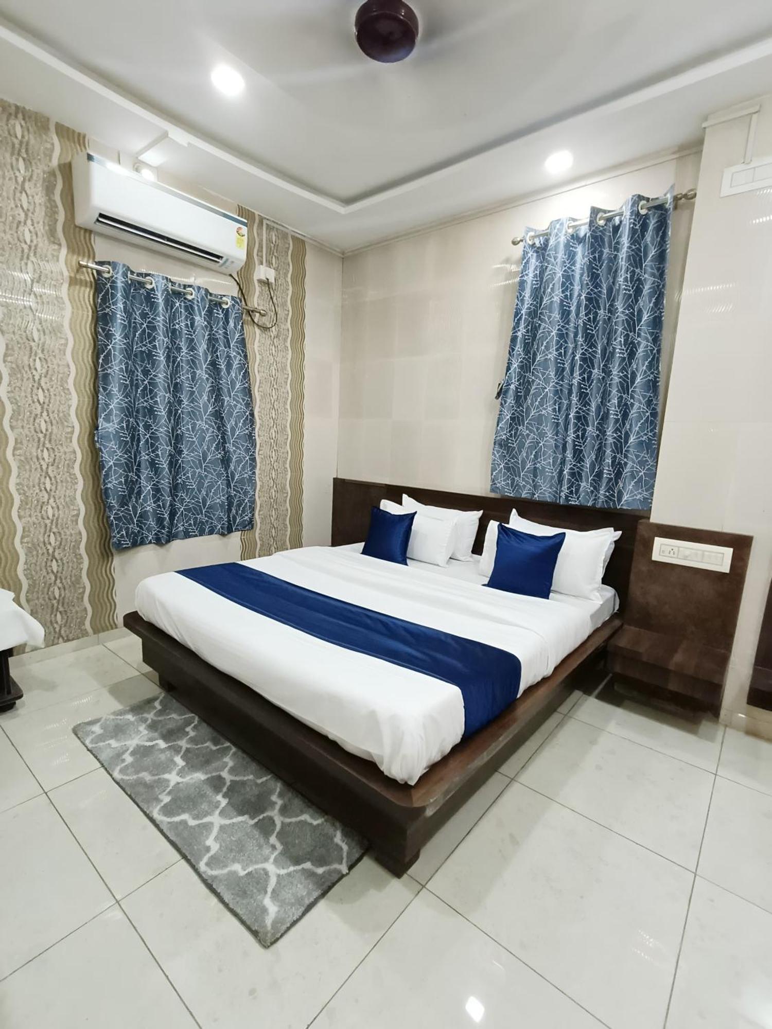Hotel Shree Nath - 200 Meters From Dwarkadhish Temple المظهر الخارجي الصورة